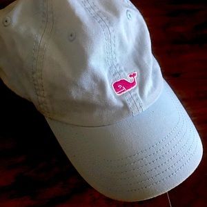 Vineyard Vines baseball hat